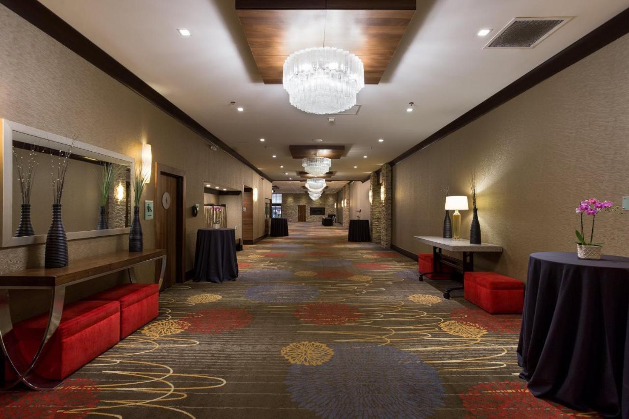 Crowne Plaza Hotel Foster City-San Mateo By Ihg Exterior photo